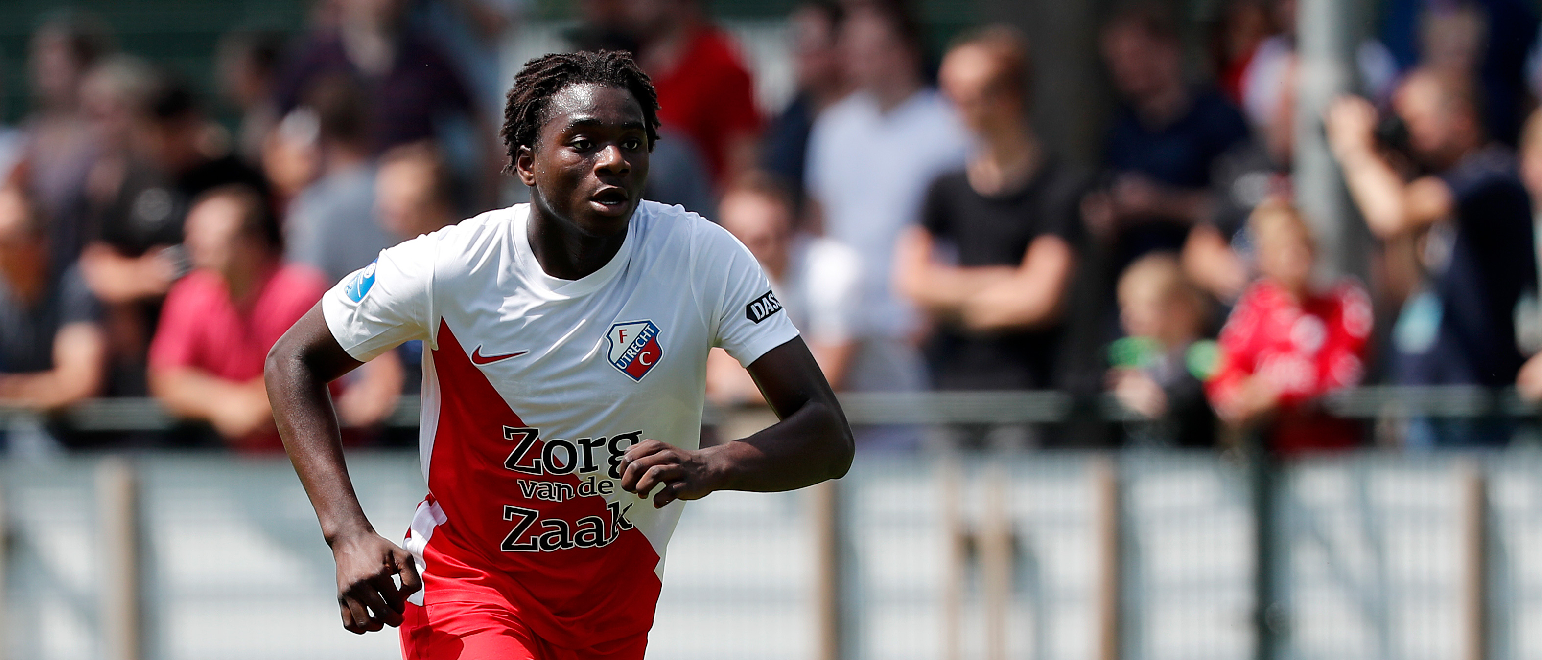 Oranje Onder 19: Maddy en Mamengi in voorselectie