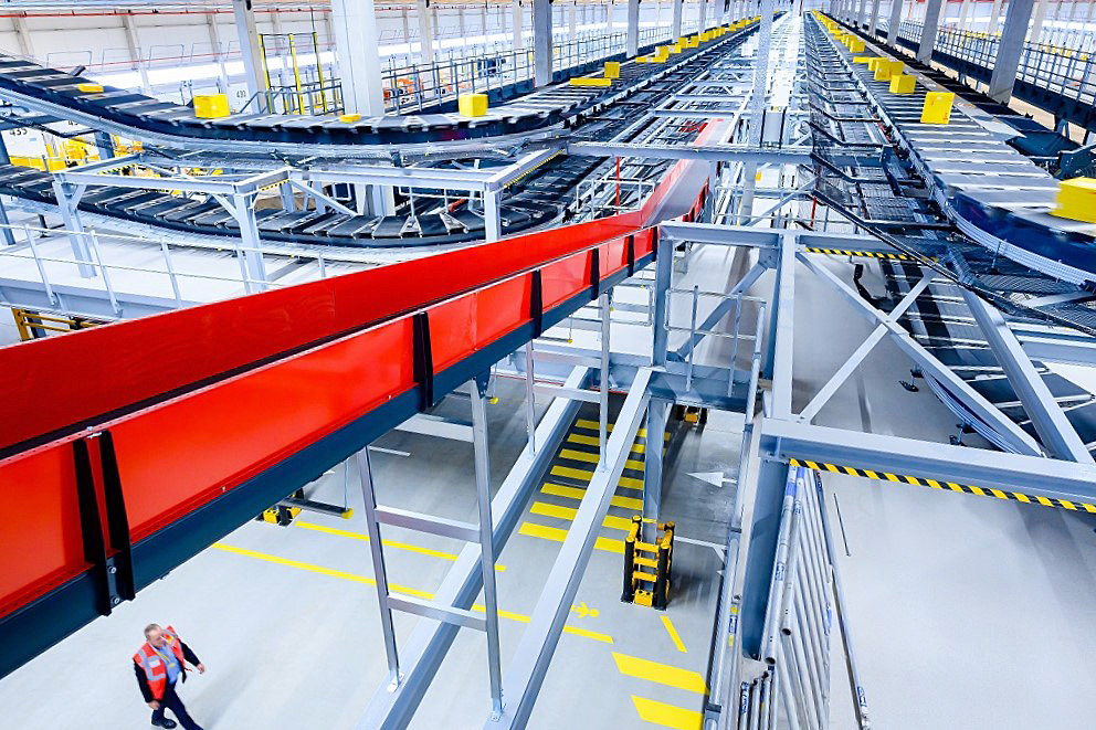 Opening DHL Parcel Hub Zaltbommel Sorter