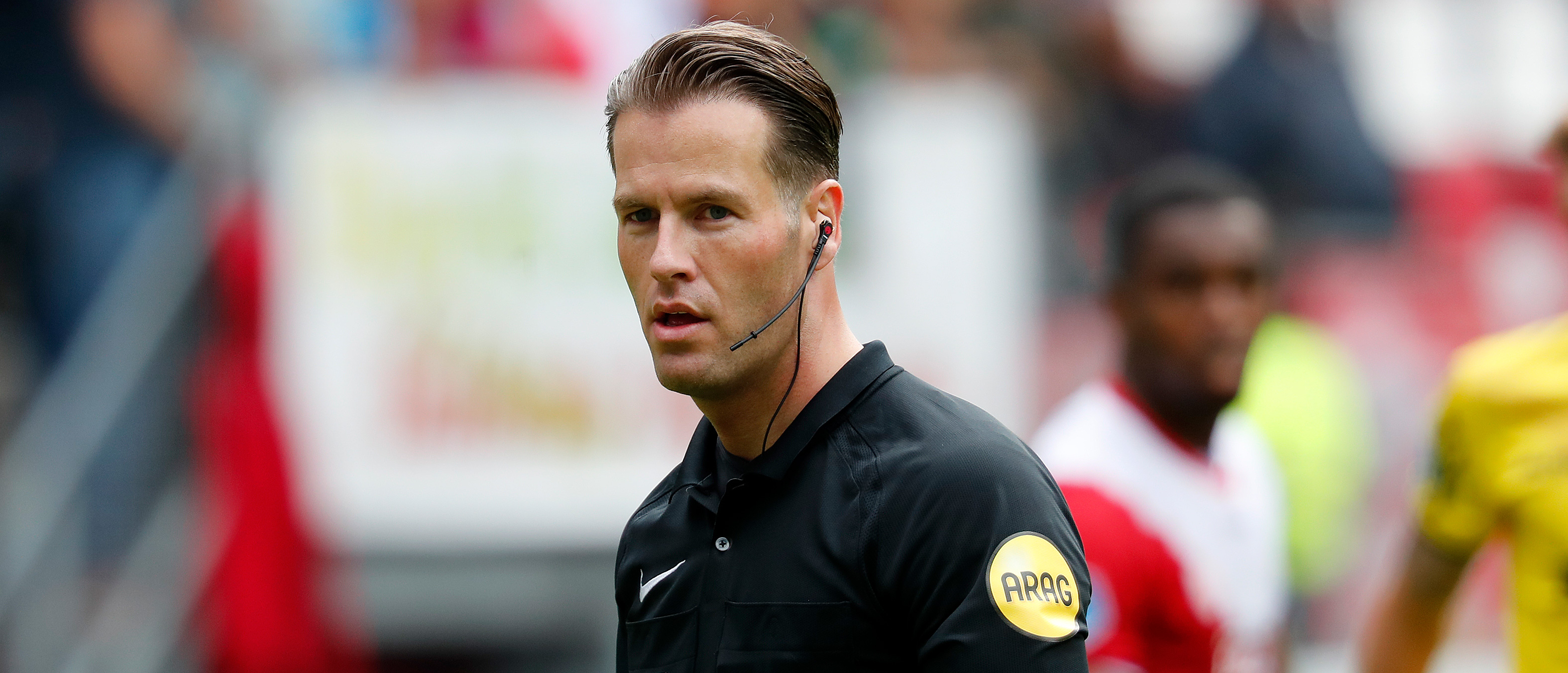 Danny Makkelie leidsman bij FC Groningen-thuis