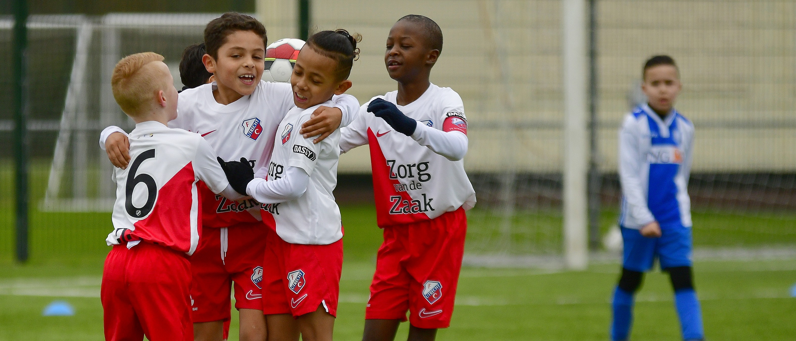FC Utrecht O8 zegeviert in leuke stadsderby