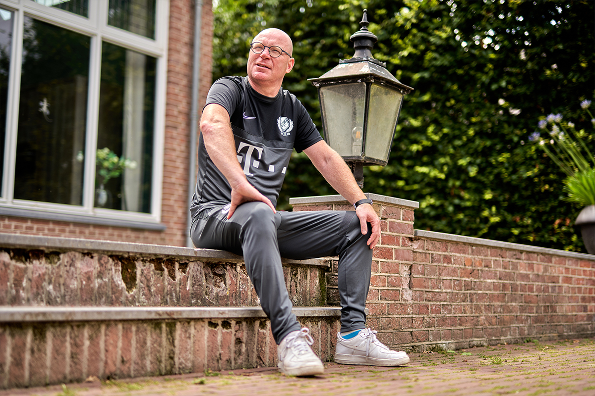 Nieuweshirt Car06