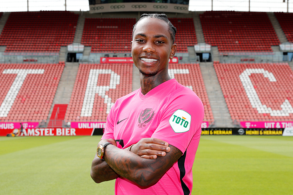 20200819 Eljero Elia Shoot 0590