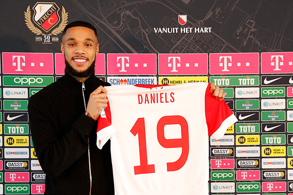 20210107 Djenairo Daniels Contract 8387