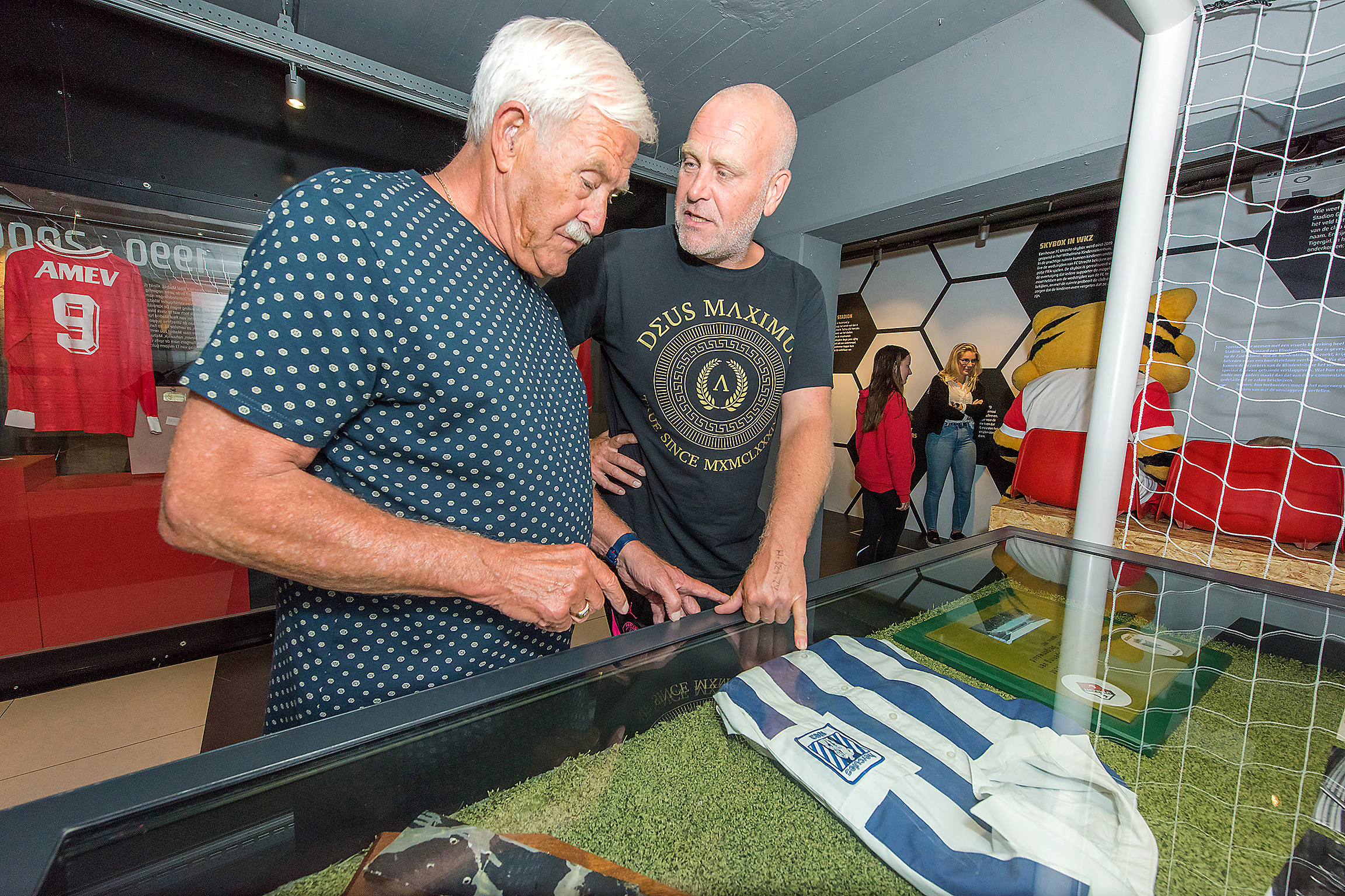 2021 Fotostudio Red Green Blue FC Utrecht Expo 33