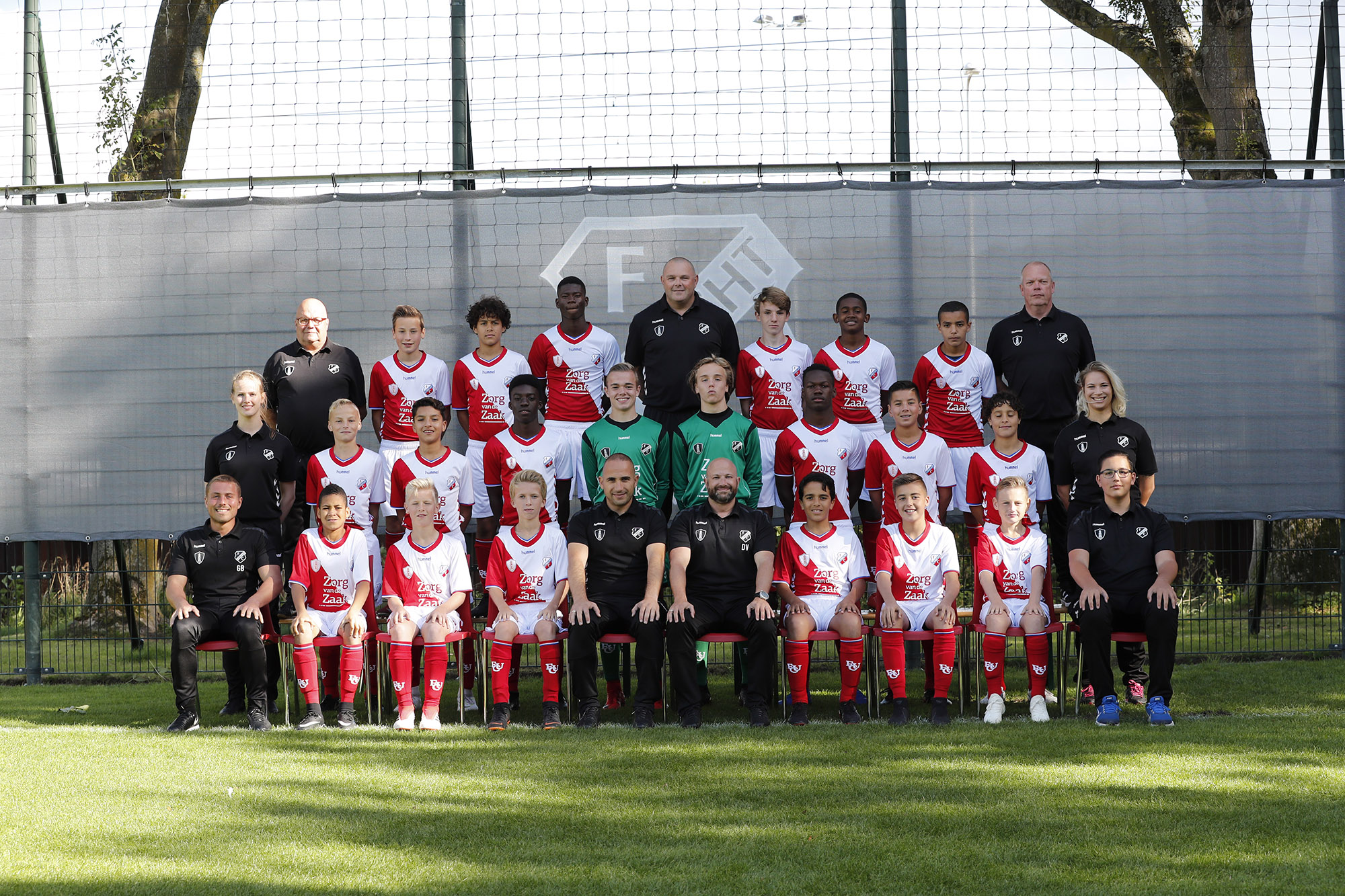 FC Utrecht O14 wint weer van een naaste concurent